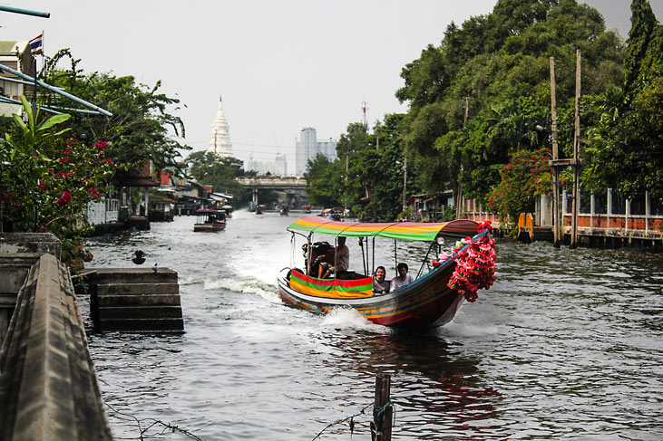 Long tail boat ride on Thonburi canal, Bangkok