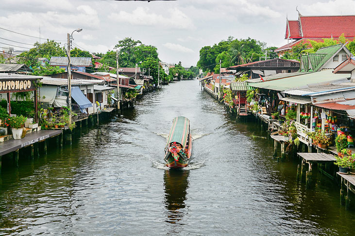 Long tail boat ride on Thonburi canal, Bangkok