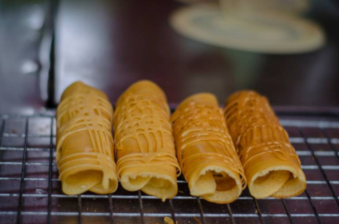 Thai Japanese-style crepes | Thai street snacks | Bangkok Food Tours