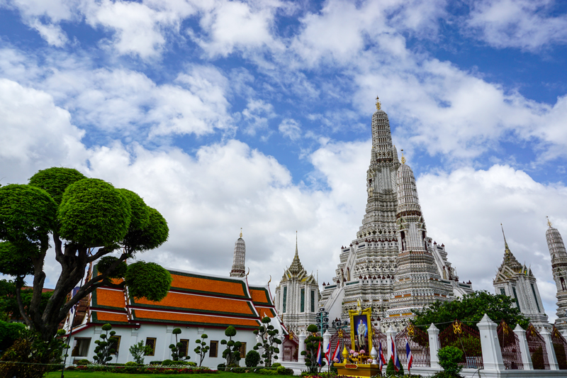 Wat Arun courtyard | Chao Phraya River Sightseeing | Bangkok Food Tours