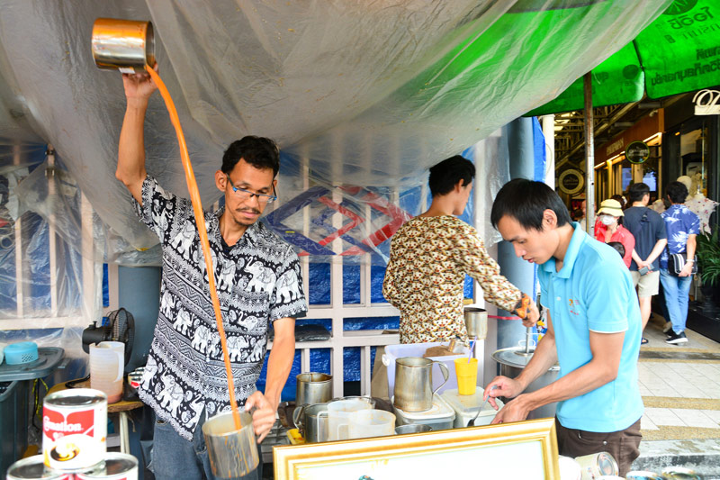 Pulled tea_Chatuchak Street Food Tour | Street food tour in Bangkok | Bangkok Food Tours