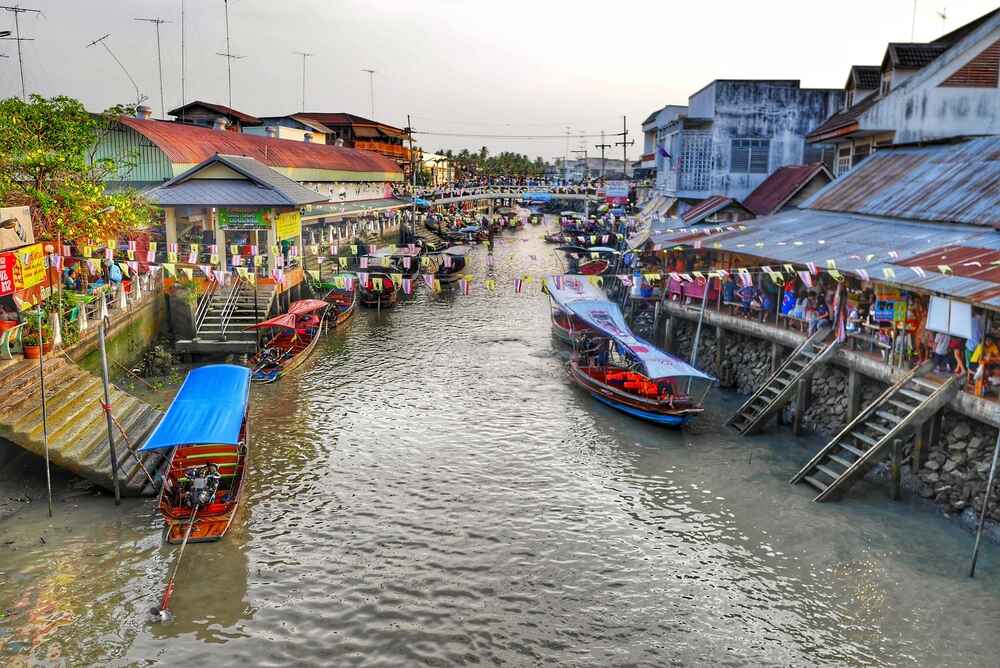 A view of Amphawa Floating Market